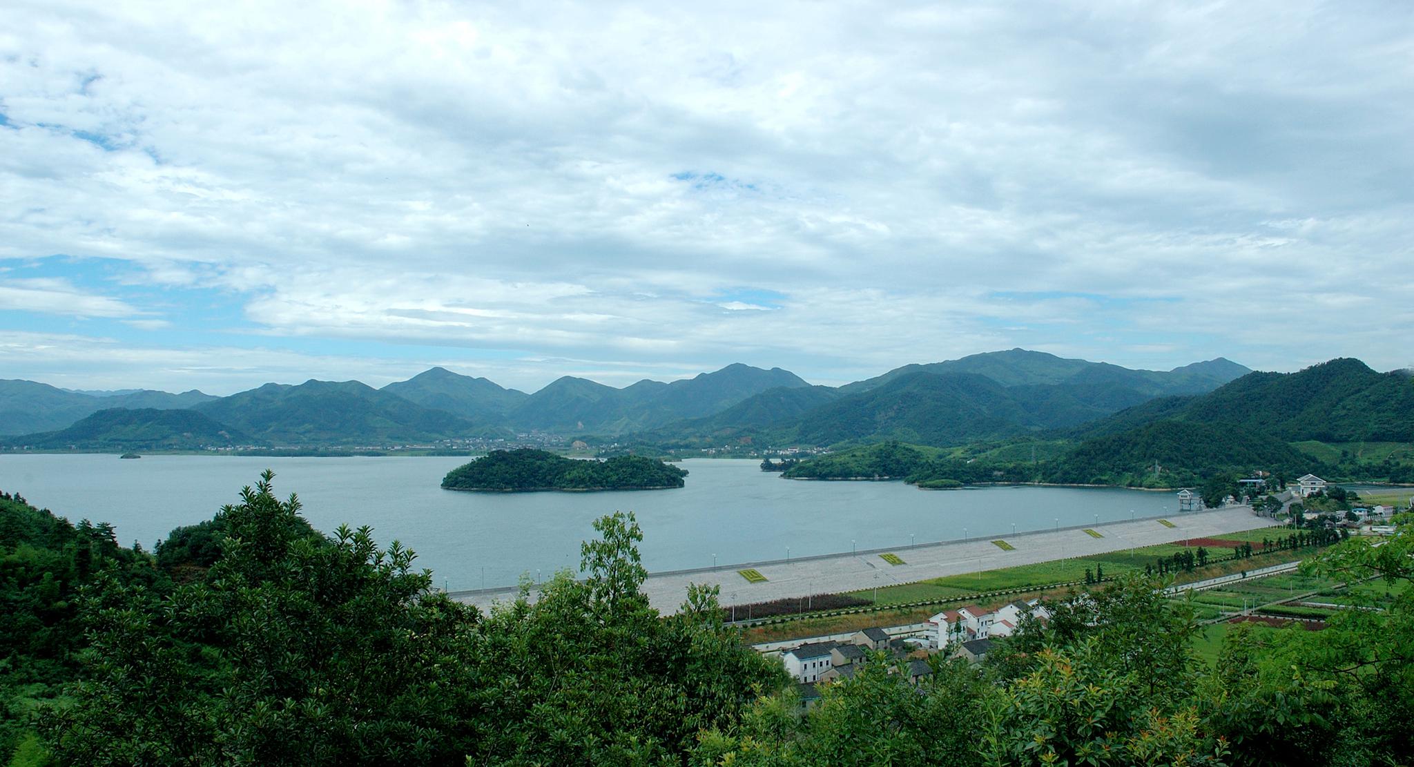 盐城牟山湖府晶都余姚别墅悦亲水图片