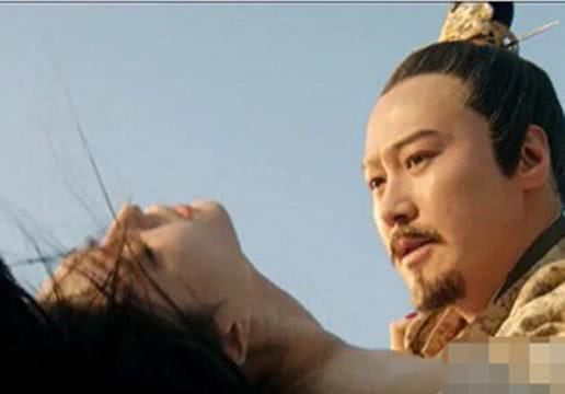 唐朝人私生活有多“开放”？女人上身露胸口，现代人看了受不了！