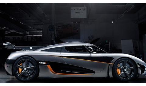 新车第二年续保怎么买，得提前多久买才划算？