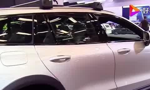 新款沃尔沃V60来袭，百公里加速8秒，颜值吊打同价位！