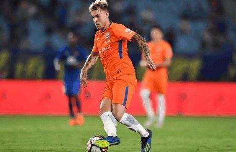 鲁能亚冠报名遇幸福的烦恼,格德斯费莱尼2选1