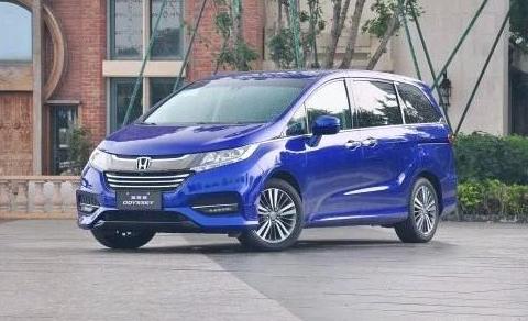 看朋友家里有一台MPV做家用车，大家觉得MPV做家用车合适吗？