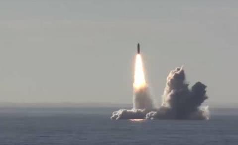 巨浪-3可打击160个目标!096核潜艇为何这么强?中国正弯道超车