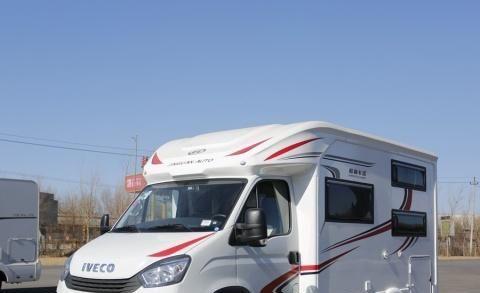 2018年度车型评选入围车型之金冠格林卡诺C型房车