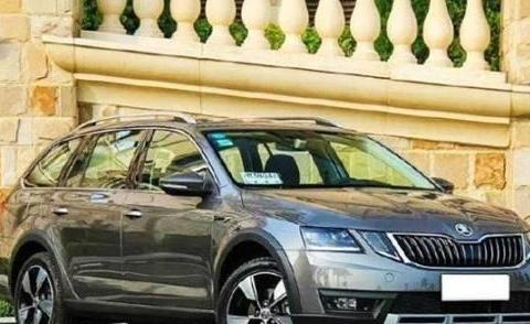 车主一年去4S店保养14次，4S店忍无可忍，放话给钱，求别再来