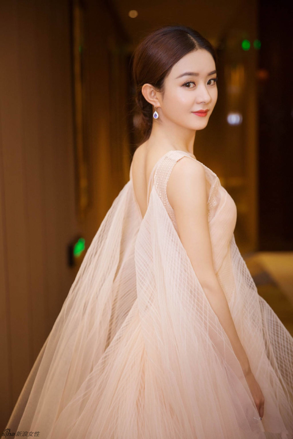 赵丽颖生辰八字命理分析