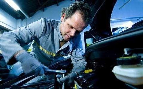 修车后，若换了这3个旧零件，司机记得带走，专家：它坏了也值钱