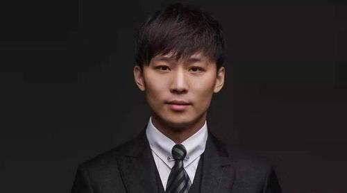 郑爽新男友是软饭男?张恒出面回应却再引粉丝骂战