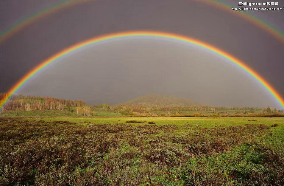 PS添加彩虹为什么不是圆的 PS软件绘制彩虹图案教程