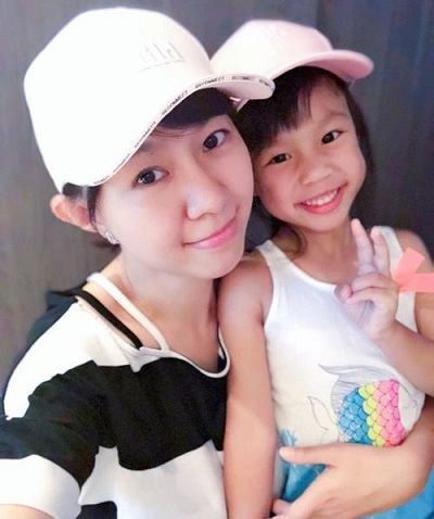 卓依婷婚纱照_卓依婷小时候图片(2)