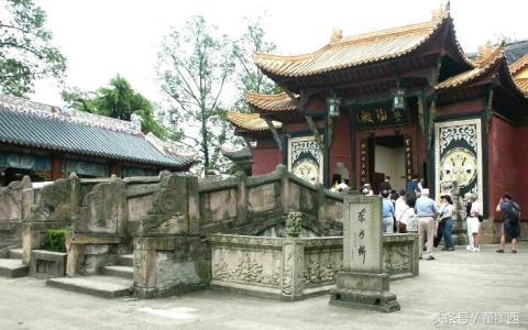 丰都鬼城,名山有山山有名,鬼城无鬼鬼无城!