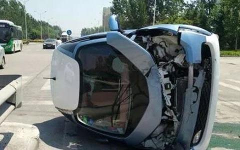 刹车盘、刹车片、刹车油多久才更换一次？修车老师傅说出了实情！