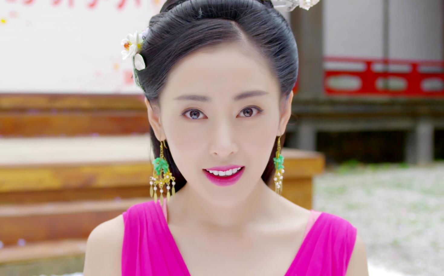 张天爱又闹笑话,与张若昀杨洋关系冷淡,不近男