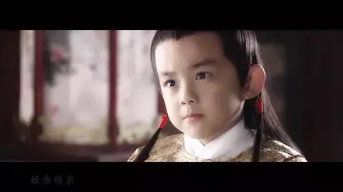 吴磊小时候，曹骏小时候，张一山小时候，恐怕都没有他拍戏那么苦