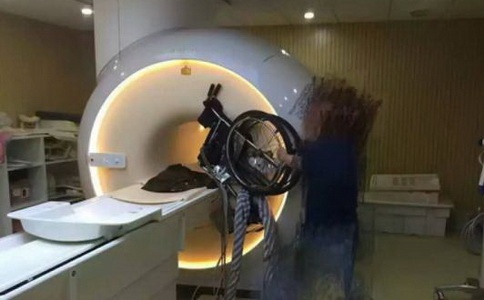 核磁共振一定比CT检查好，所有患者都可以做吗？医生告诉你真相
