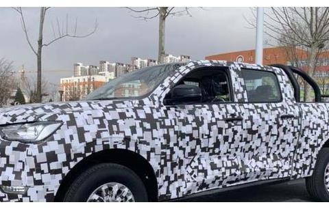 长城皮卡又有大动作，新车拉着“大炮”闪亮登场，真是吊足胃口！