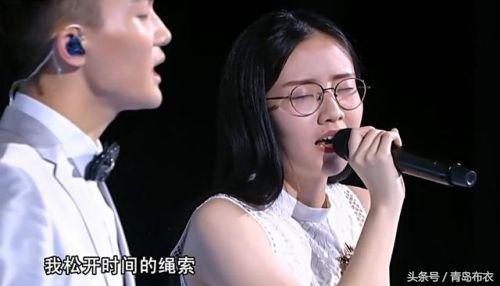周深，中国好声音成绩平平，导师那英后悔了，后来唱红多首歌