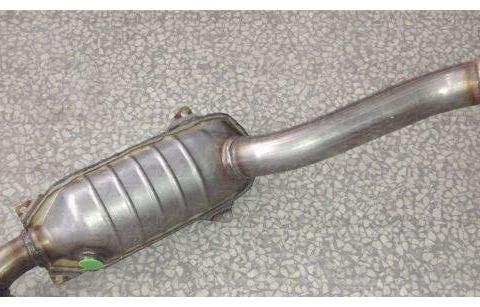 修车时的这几个旧件要带走，非常值钱！维修工是不告诉你的！