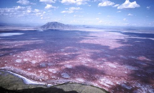 世界上最致命的5個湖泊，看起來天然無害，卻令遊客“有去無回”