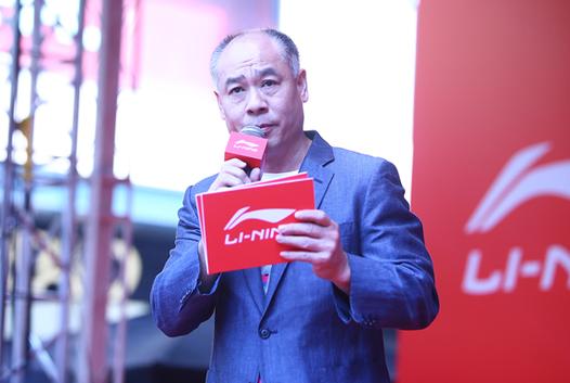 从体操王子到百亿富豪,创造出中国自己的NIKE