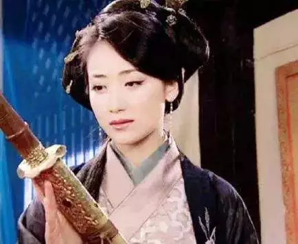 4月28日,秀购与v女儿女儿陈紫函相约厦门,诠释新母亲新女性卖女神电视剧图片