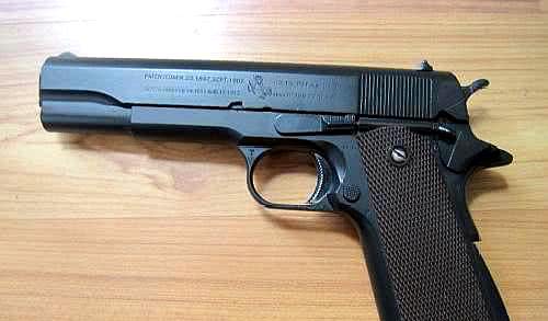 枪什么弹什么成语_成语故事图片(3)