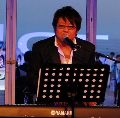 窦颖是张亚东的前妻,和嫂子王菲关系铁,一手带