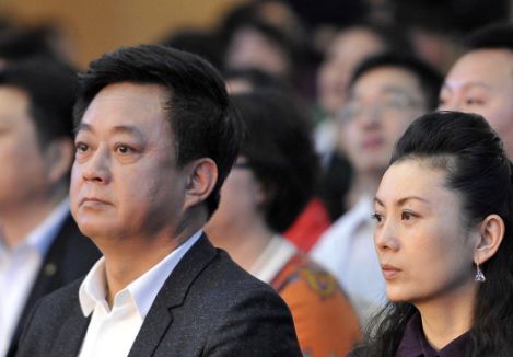 朱军事件最新情况,女主一脸愁容,朱军老师将大