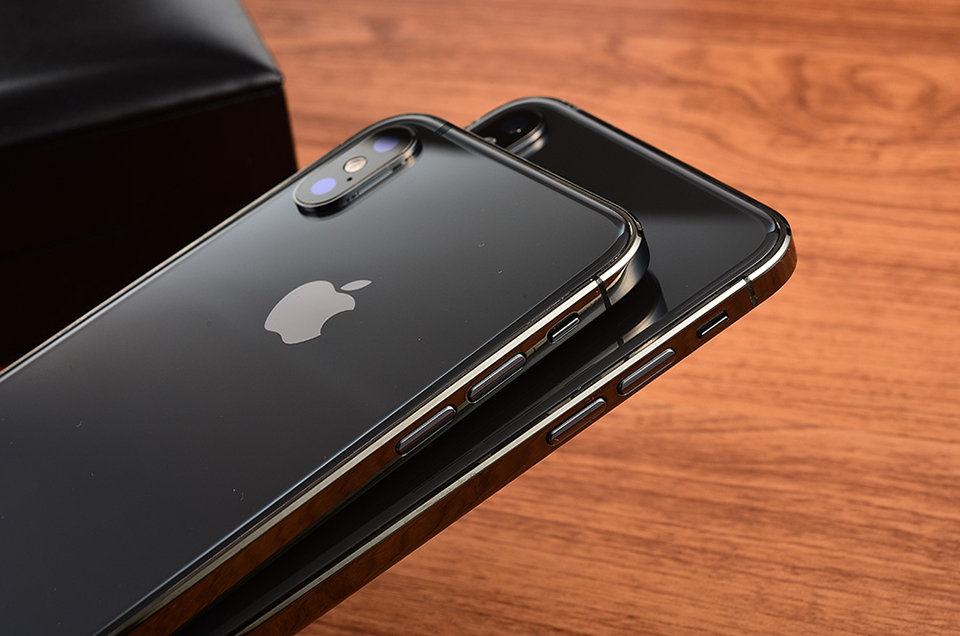 iPhone Xs,iphone xR iphonexs冬天上新款?外形不变,边框大改,很经典