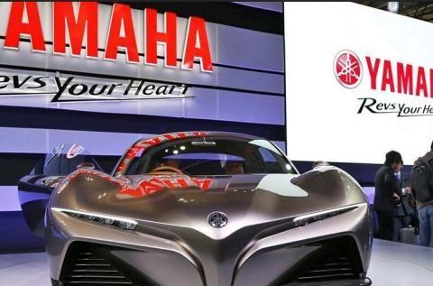 无框车门，超跑造型，首台雅马哈汽车登场，目标日产GTR！