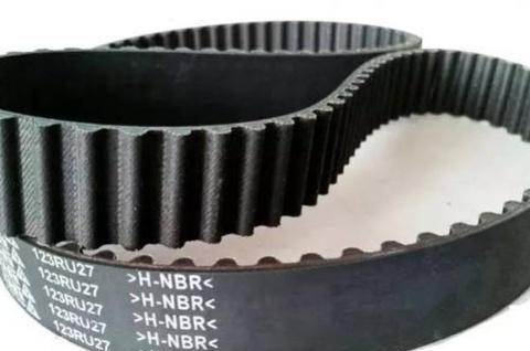 正时皮带到底多久换一次？修车师傅：这个时间点很重要，要牢记