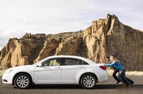 我们如何判断火花塞是否需要更换？老司机：这几个小技巧不妨一试