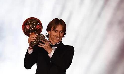 盘点皇马历史十号球员,菲戈最成功,他则是今年