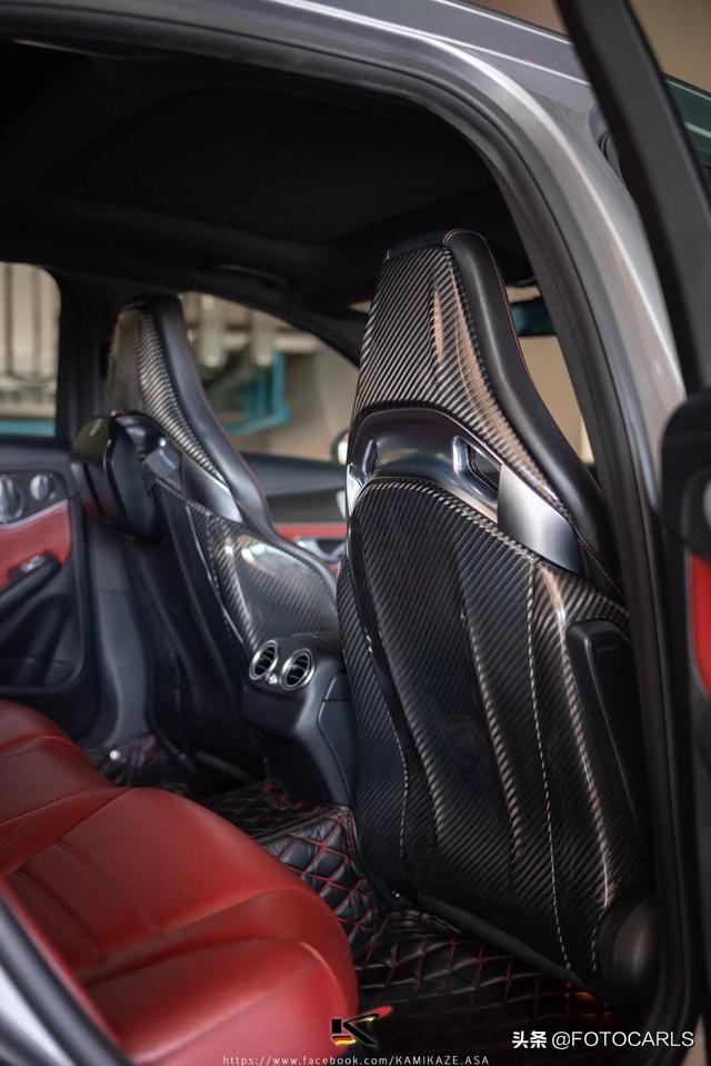 实拍|全新奔驰AMG C63 R,纯碳纤维座椅,咽口水了么