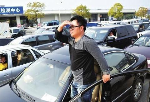 想买车还得注意时间问题，销售“最怕”这些时候买车