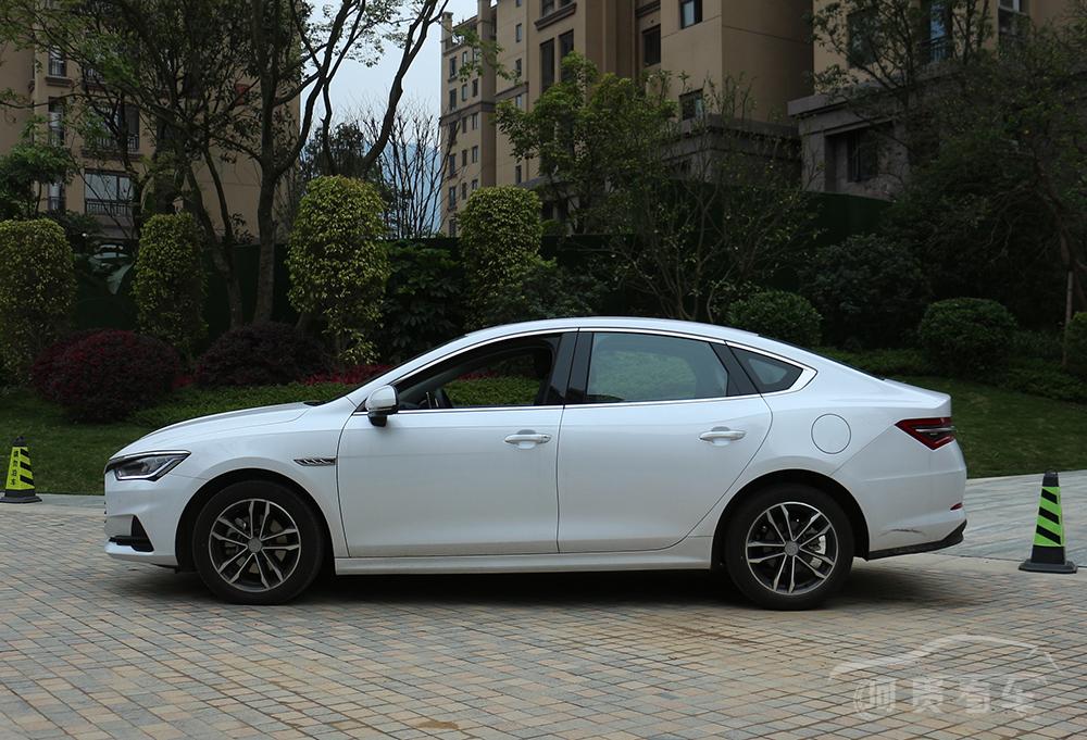 当了12天的比亚迪秦Pro“车主”后,想买它!