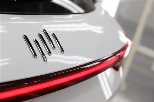 造车在左,共享在右,威马EX5拿到了“杀手牌”?