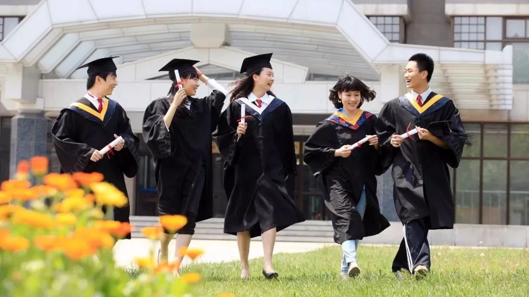 穷人孩子接受高等教育 知识改变命运的真实案例