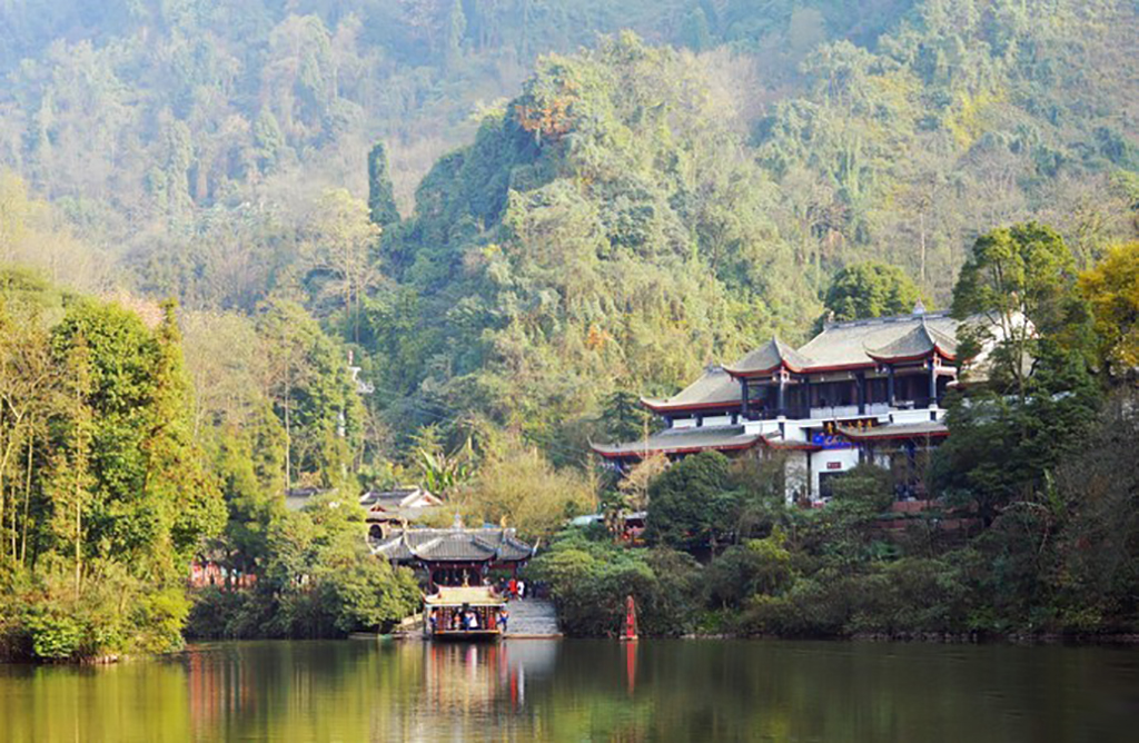 成都周边游攻略,青城山风景区,周末悠闲游玩好去处!