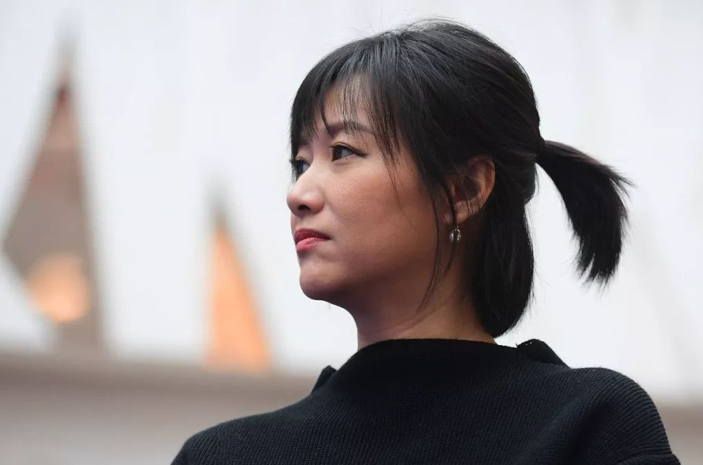 据传王朔为她离婚，高晓松口中的“大飒蜜”，44岁仍不婚不育！