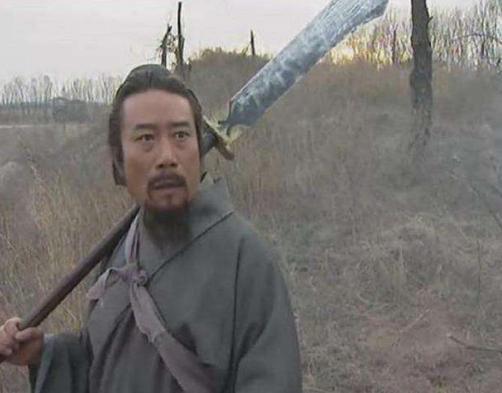 水浒英雄排行_水浒十大元帅(七):力压林冲,却被排名第四位