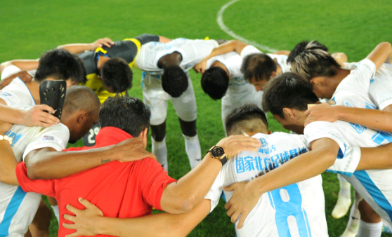 曝中甲队连续3年欠薪,一年仅发2个月工资,恐被