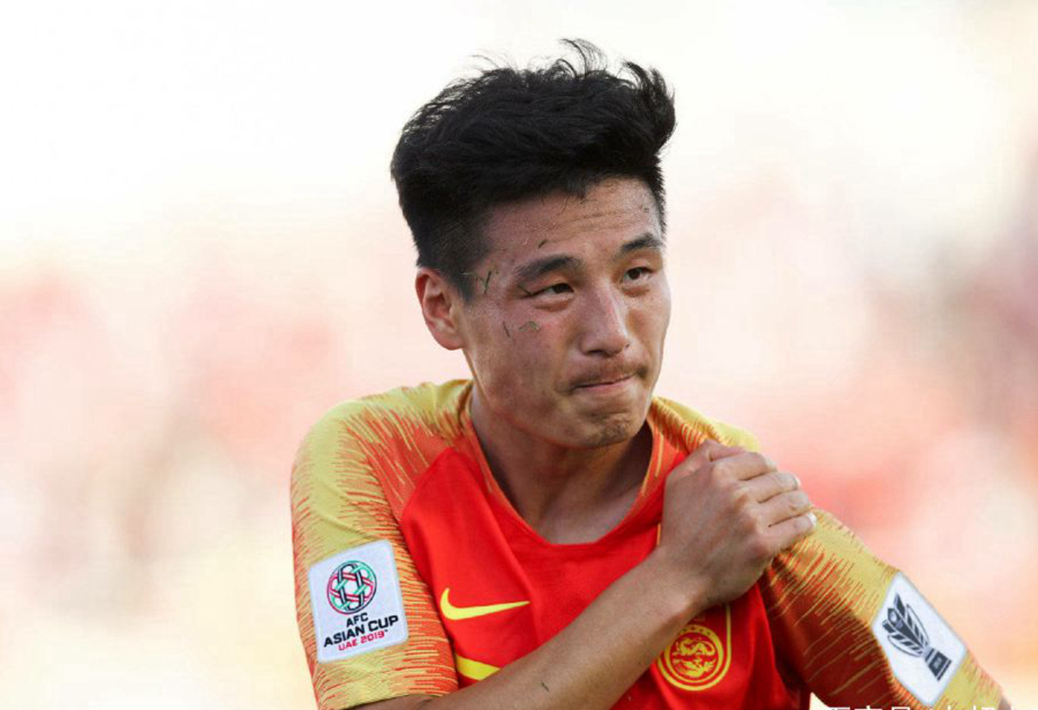 国足亚洲杯阵容再遭泄露?球迷发声:里皮战术都被这人毁了!