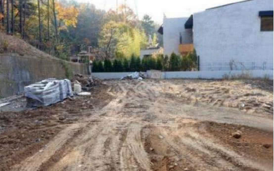 参观汤唯在韩国的豪宅，自己买来地皮盖房子，装修跟皇宫一样