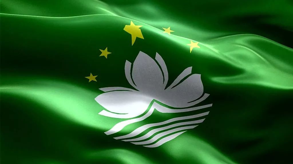 官员安排下属给记者塞现金 已被撤职 | 小官巨贪!街道干部挪公款近6亿放高利贷……正义网早播报[2017.12.20]|公款|欣泰退|现金_新浪新闻