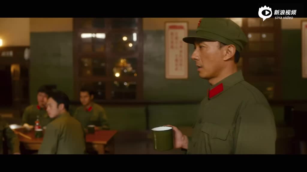 冯小刚《芳华》发布"送战友"片段 票房破文艺片纪录