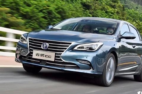 字母车标没了，新款长安CS75长这样！