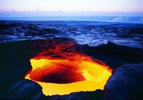 火山地貌景观(图片来源于网络) 火山地貌景观(图片来源于网络)