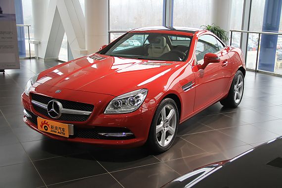 速递!新鲜的“奔驰SLK级“资讯全在这，看我就够了
