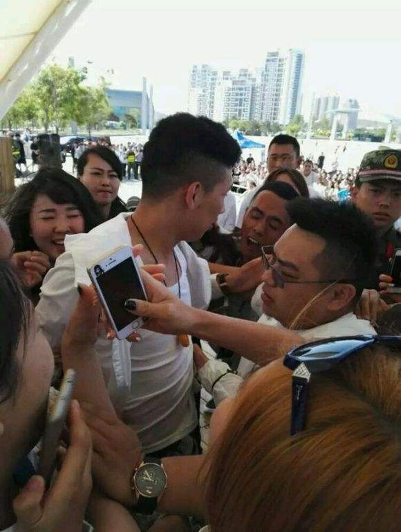 喊麦网红mc天佑直怼mc祥龙做虎牙直播,天佑的意图是什么?